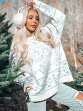 Cozy Oversized Christmas Sweater with Snowflake Design for Festive Style