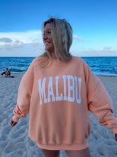 Effortless Malibu Graphic Sweatshirt for a Relaxed Everyday Look