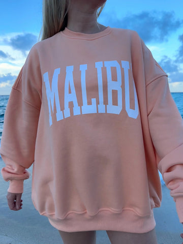 Effortless Malibu Graphic Sweatshirt for a Relaxed Everyday Look