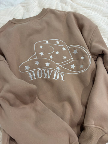 Cozy Embroidered Sweatshirt with Playful Cappuccino Howdy Design