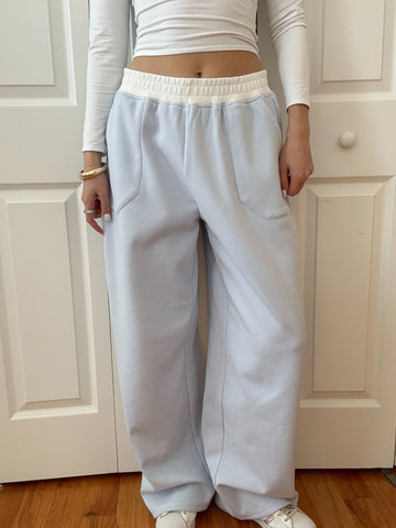 Effortless Blue and White Striped Sweatpants for a Casual Chic Look
