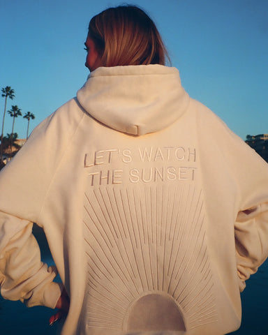 Oversized Sunset Hoodie for Cozy Evenings and Effortless Style
