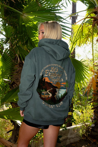 Cozy Fleece-Lined Hoodie for Everyday Adventures and Layered Comfort