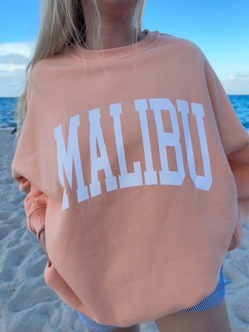 Effortless Malibu Graphic Sweatshirt for a Relaxed Everyday Look