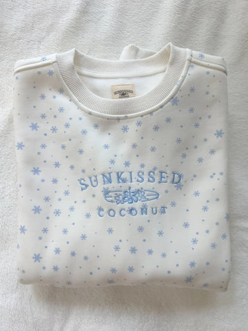 Cozy Embroidered Snowflake Sweatshirt for Effortless Winter Style