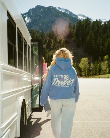 Oversized Blue Hoodie for Cozy Late-Night Drives and Everyday Comfort