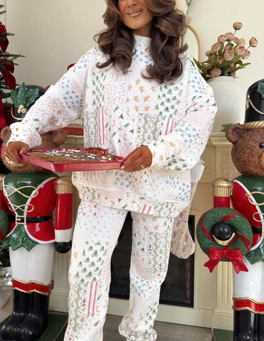 Cozy Christmas Quilted Sweatshirt for Festive Holiday Style