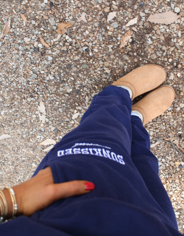 Navy Blue Yacht Club Sweatshirt for Effortless Coastal Style