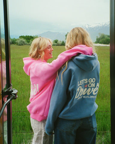 Oversized Blue Hoodie for Cozy Late-Night Drives and Everyday Comfort