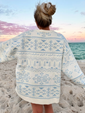 Cozy Oversized Christmas Sweater with Snowflake Design for Festive Style