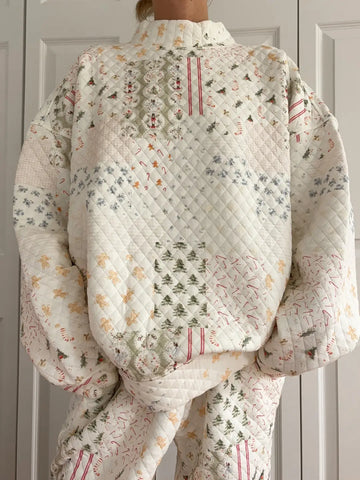 Cozy Christmas Quilted Sweatshirt for Festive Holiday Style