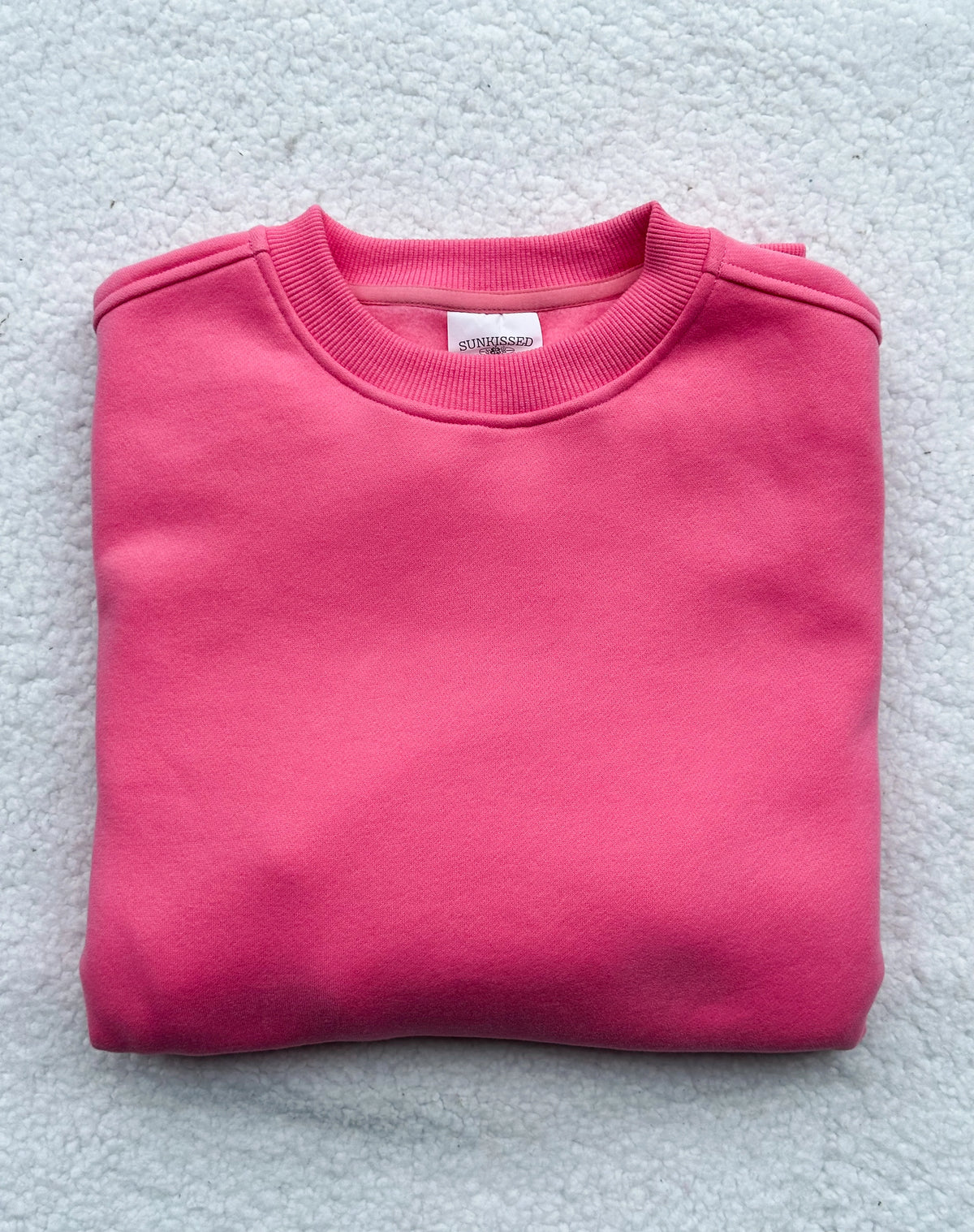 Effortless Everyday Pink Sweatshirt for a Cozy & Casual Look