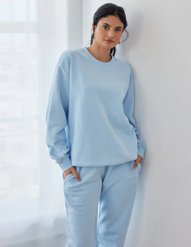 Dream Blue Crewneck Sweatshirt for Everyday Cozy Comfort