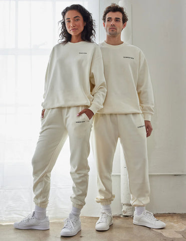 Cozy White Sand Crewneck Sweatshirt for Effortless Everyday Style