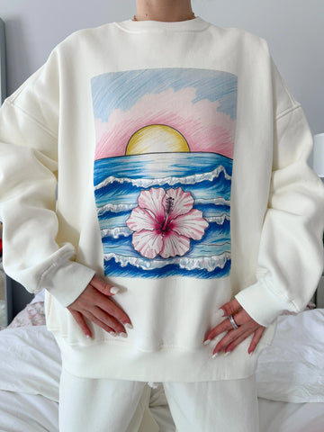 Dreamy Ivory Ocean Sunset Graphic Sweatshirt for Effortless Cozy Style