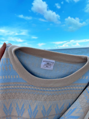 Cozy Aspen Ski Sweater for Winter Layering and Après-Ski Style