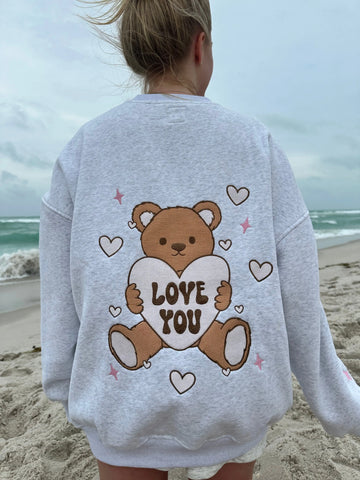 Adorable Teddy Bear Embroidered Sweatshirt for Cozy Valentine's Day Style