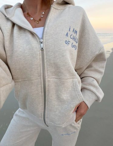 Cozy Oversized Hoodie for a Soft and Inspirational Everyday Look