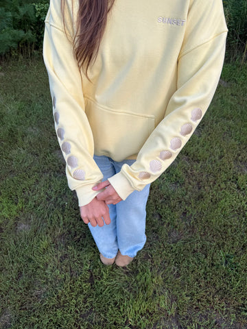 Coastal Bloom Hoodie with Embroidered Shells for Effortless Seaside Style