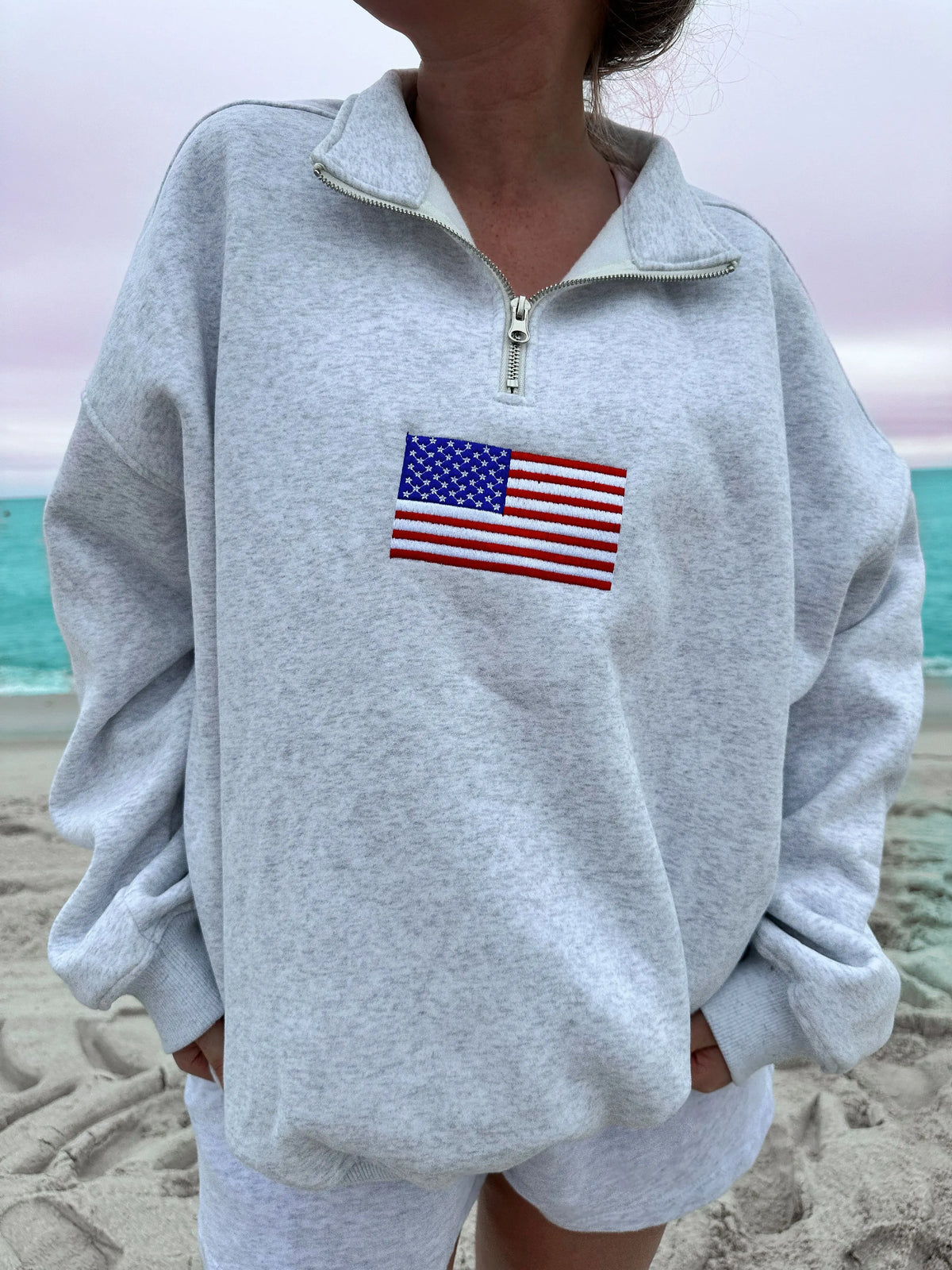 Vintage American Flag Quarter-Zip Sweatshirt in Pearl Grey for Cozy Everyday Style