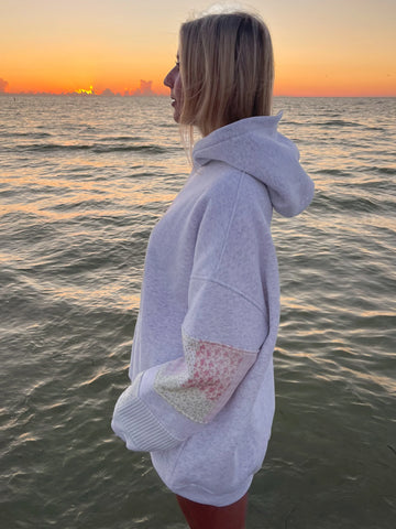 Pastel Quilted Hoodie with Delicate Embroidery for a Dreamy Look
