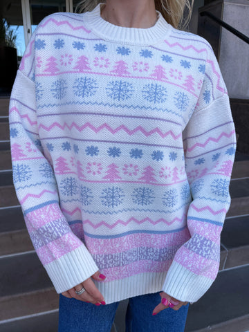 Cozy Nordic Knit Sweater for Winter Adventures and Après-Ski Style