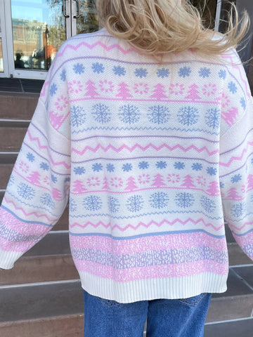Cozy Nordic Knit Sweater for Winter Adventures and Après-Ski Style
