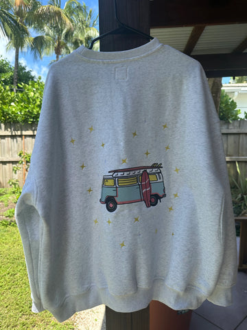 Pearl Grey Embroidered Star Sweatshirt for Effortless Everyday Style