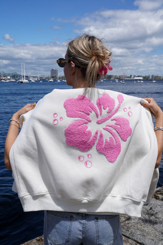 Ivory Floral Sweatshirt with Hibiscus Print for Effortless Everyday Style