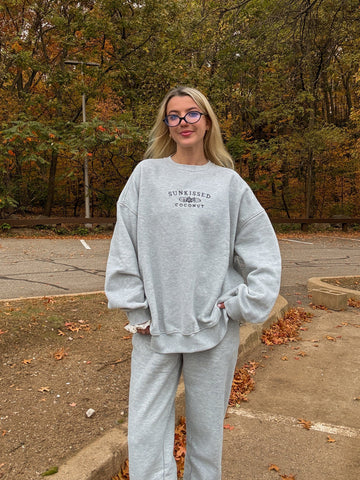 Cozy Grey Embroidered Sweatshirt for Effortless Afternoon Style