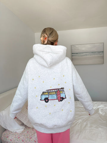 Effortless Pearl Grey Hoodie with Embroidered Star for Everyday Style