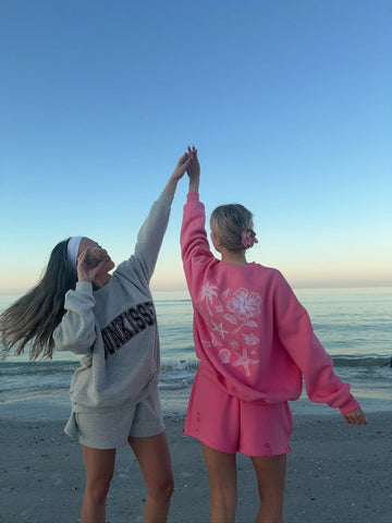 Tropical Embroidered Sweatshirt in Blooming Hibiscus Pink