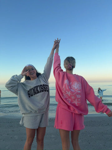 Tropical Embroidered Sweatshirt in Blooming Hibiscus Pink