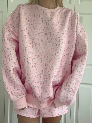 Soft Pink Floral Sweatshirt with Ditsy Blue Blooms for a Sweet and Cozy Look