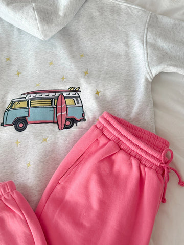 Effortless Pearl Grey Hoodie with Embroidered Star for Everyday Style