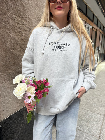 Relaxed Embroidered Hoodie in Soft Grey for Effortless Everyday Style