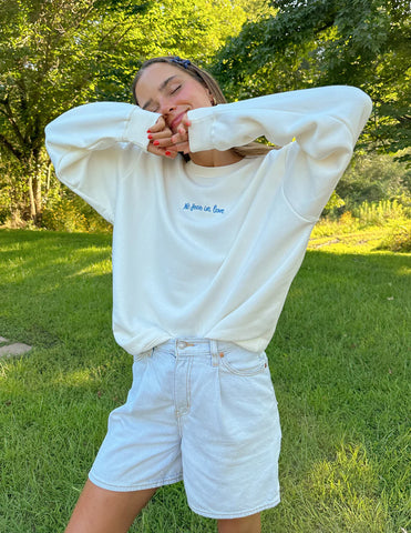 Inspiring No Fear in Love Unisex Sweatshirt for Everyday Faith