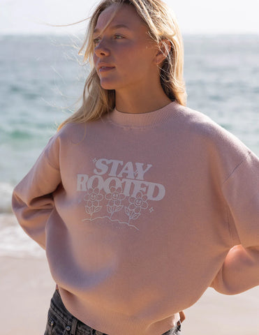 Effortless Everyday Knit Sweater for a Cozy, Timeless Wardrobe