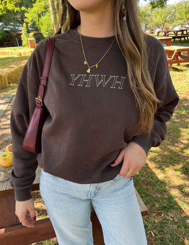 Meaningful Scripture Sweatshirt with 'I AM' Embroidery for Faithful Style